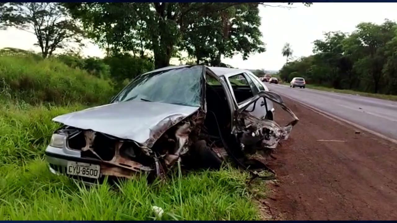 Caminhoneiro Morre Em Acidente Carro Na Br Entre Dourados E